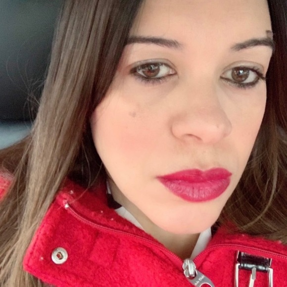 Meet your Posher, Rita - Picture 1 of 1